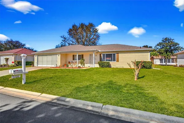 Property Slideshow image 2 of 30 | 11335 sw 138th ln, Dunnellon, FL, 34432