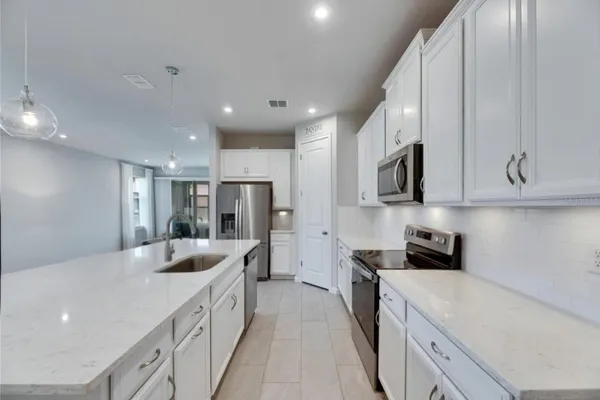 Property Slideshow image 2 of 14 | 3719 laughing dove ave, Sun City Center, FL, 33573