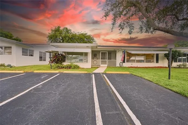 Property Slideshow image 3 of 38 | 1084 nw 83rd ave # b-63, Plantation, FL, 33322