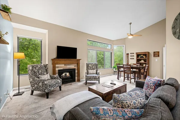 Property Slideshow image 2 of 21 | 1280 oak hill rd, Lake Barrington, IL, 60010