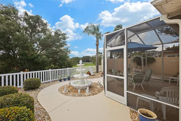 Property Slideshow image 2 of 35 | 867 oviedo rd, Lady Lake, FL, 32159