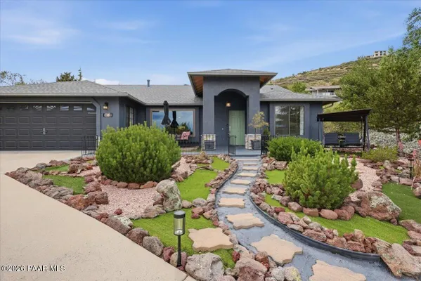 Property Slideshow image 2 of 25 | 852 sunrise blvd, Prescott, AZ, 86301