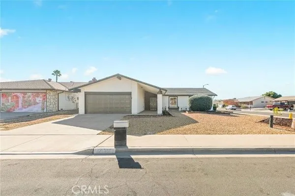 Property Slideshow image 3 of 56 | 27797 foxfire st, Menifee, CA, 92586