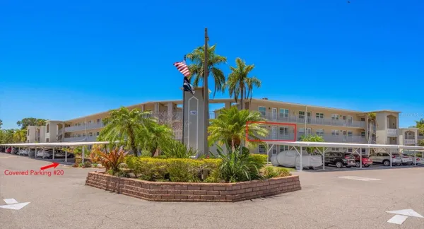 Property Slideshow image 3 of 43 | 948 virginia st 207, Dunedin, FL, 34698