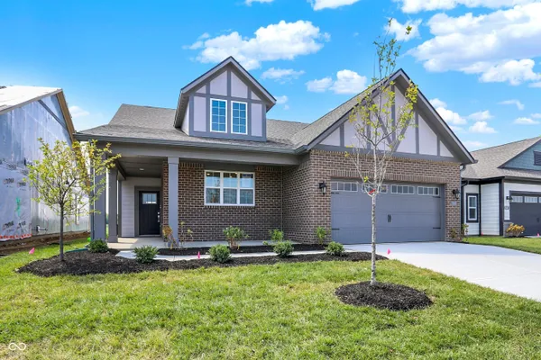 Property Slideshow image 2 of 44 | 5199 nettleton way, Avon, IN, 46123