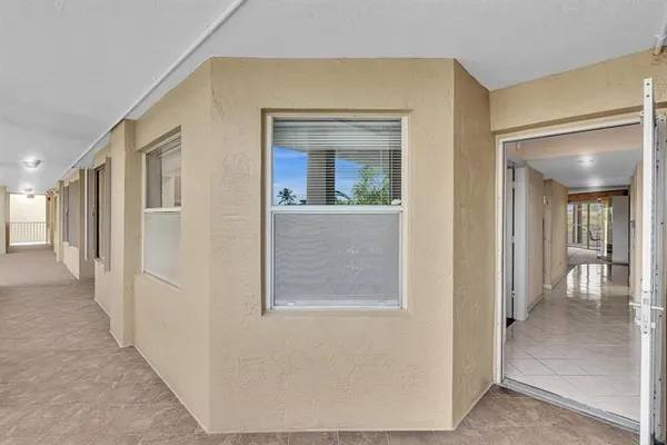 Property Slideshow image 3 of 81 | 7377 granville dr 311, Tamarac, FL, 33321