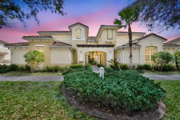 Property Slideshow image 2 of 57 | 1344 emerald dunes dr, Sun City Center, FL, 33573