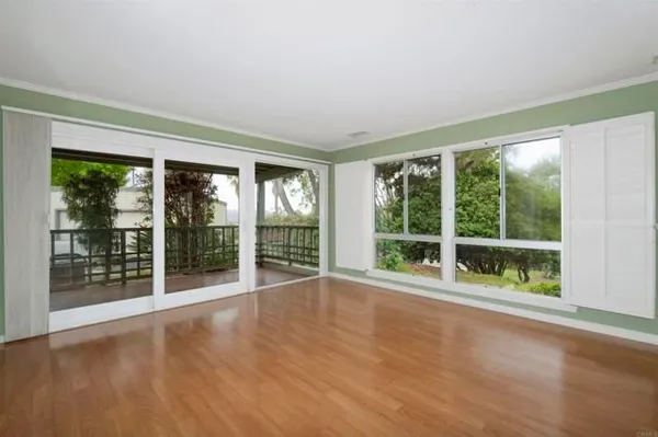 Property Slideshow image 2 of 36 | 3621 vista campana 16, Oceanside, CA, 92057