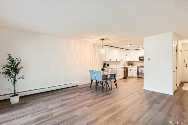 Property Slideshow image 3 of 14 | 610 s clinton st 5a, Denver, CO, 80247