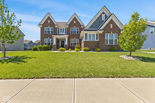 Property Slideshow image 2 of 74 | 4010 spylaw rd, Bargersville, IN, 46106