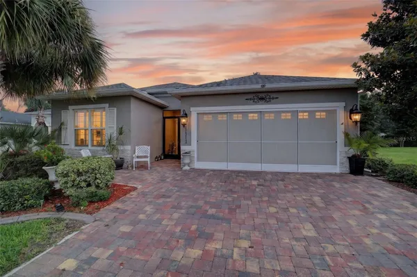 Property Slideshow image 2 of 60 | 10212 julia isles ave, Oxford, FL, 34484