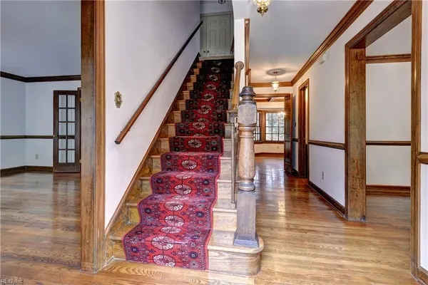 Property Slideshow image 3 of 45 | 136 thomas dale, Williamsburg, VA, 23185