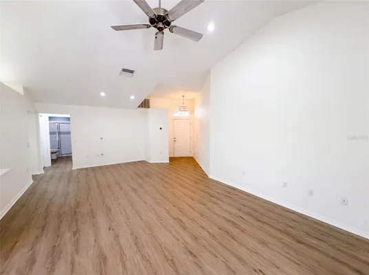 Property Slideshow image 3 of 34 | 9454 mississippi run, Weeki Wachee, FL, 34613