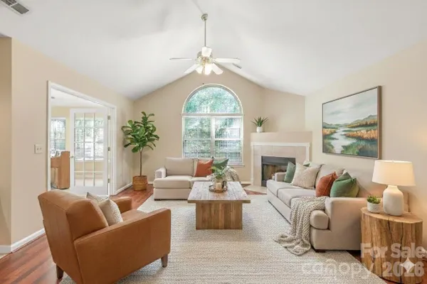 Property Slideshow image 3 of 19 | 3052 polo view ln, Matthews, NC, 28105