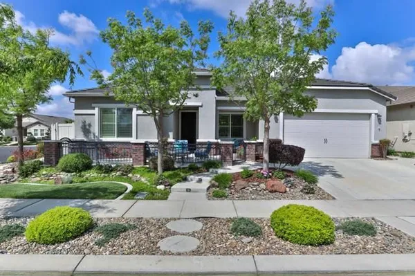 Property Slideshow image 2 of 94 | 2671 glen echo ln, Manteca, CA, 95336