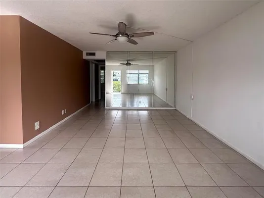 Property Slideshow image 3 of 17 | 378 durham l # 378, Deerfield Beach, FL, 33442