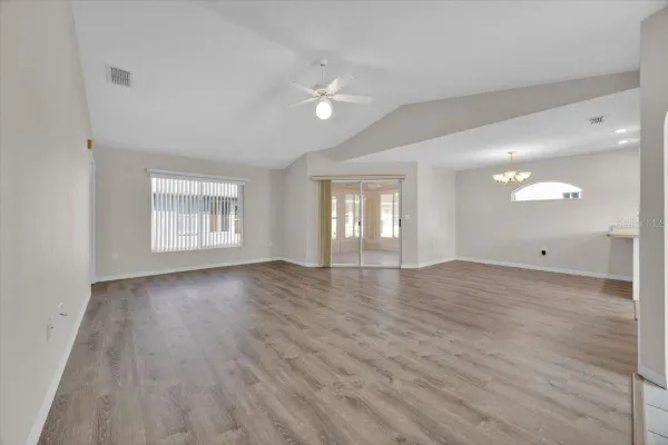 Property Slideshow image 3 of 39 | 514 sweetwater way, Haines City, FL, 33844