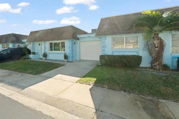 Property Slideshow image 3 of 22 | 7050 versailles, Pinellas Park, FL, 33781