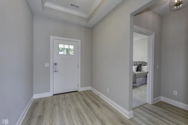 Property Slideshow image 2 of 21 | 7086 yosemite dr, Zionsville, IN, 46077