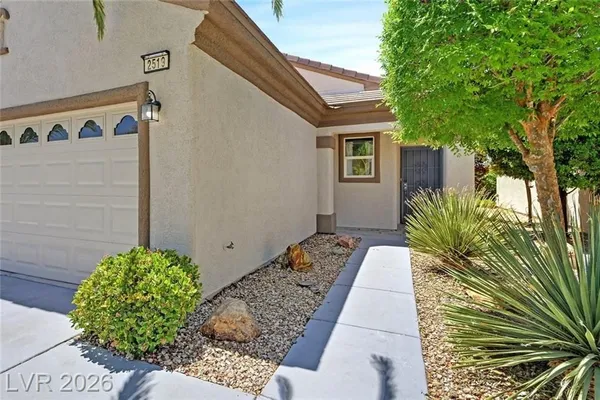 Property Slideshow image 2 of 26 | 2519 starlight valley st, Henderson, NV, 89044