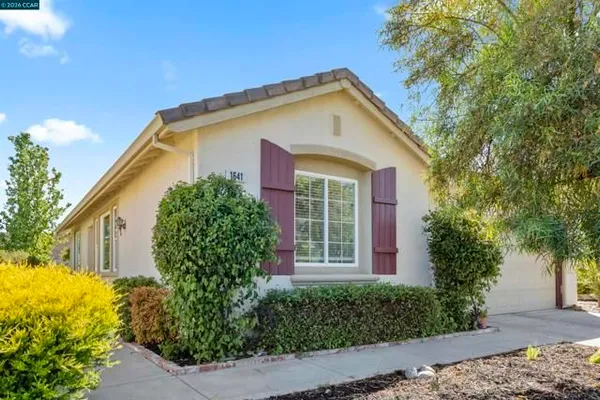 Property Slideshow image 3 of 39 | 1641 regent dr, Brentwood (Cc), CA, 94513