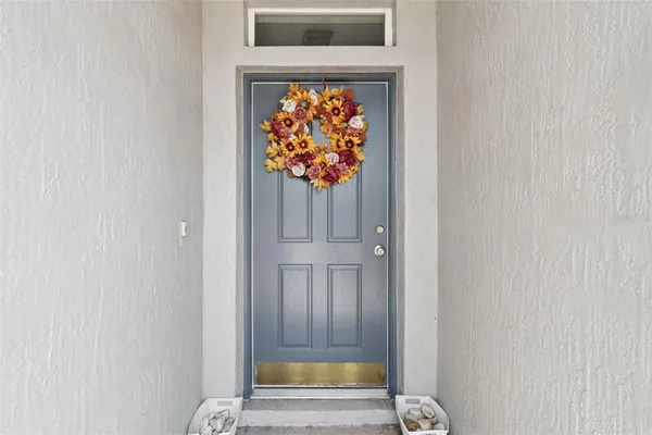 Property Slideshow image 3 of 50 | 4149 windchime ln, Lakeland, FL, 33811