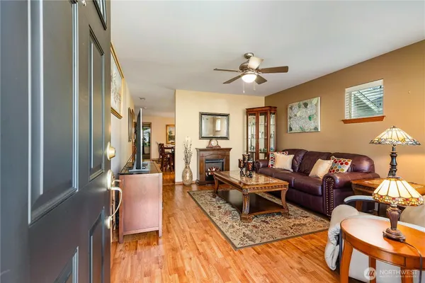 Property Slideshow image 2 of 31 | 24129 ne 112th ln # 151, Redmond, WA, 98053