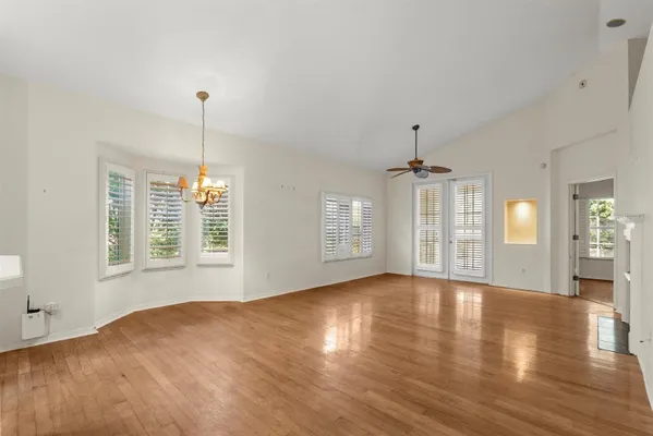 Property Slideshow image 3 of 32 | 9071 saint andrews way, Mount Dora, FL, 32757