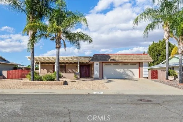 Property Slideshow image 3 of 41 | 25784 roanoke rd, Menifee, CA, 92586