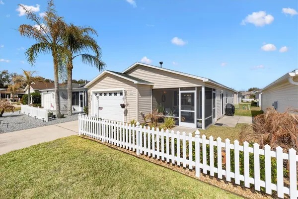 Property Slideshow image 3 of 33 | 2737 craven way, The Villages, FL, 32162