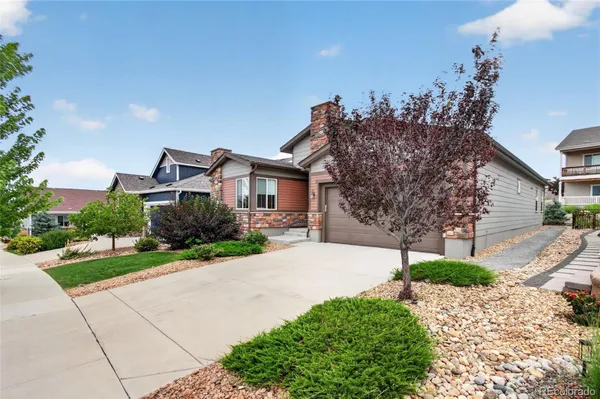 Property Slideshow image 2 of 39 | 10806 n montane dr, Broomfield, CO, 80021