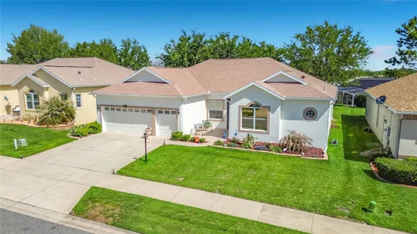 Property Slideshow image 3 of 78 | 3723 mulberry grove loop, Leesburg, FL, 34748