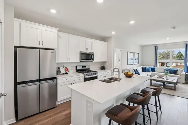 Property Slideshow image 2 of 22 | 17507 w windemere cir, Lockport, IL, 60441