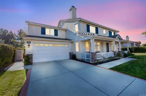 Property Slideshow image 2 of 34 | 10353 pinion trl, Escondido, CA, 92026