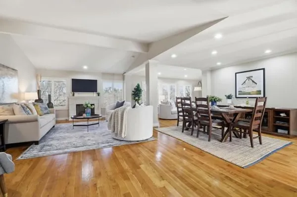 Property Slideshow image 3 of 50 | 7351 via laguna, San Jose, CA, 95135