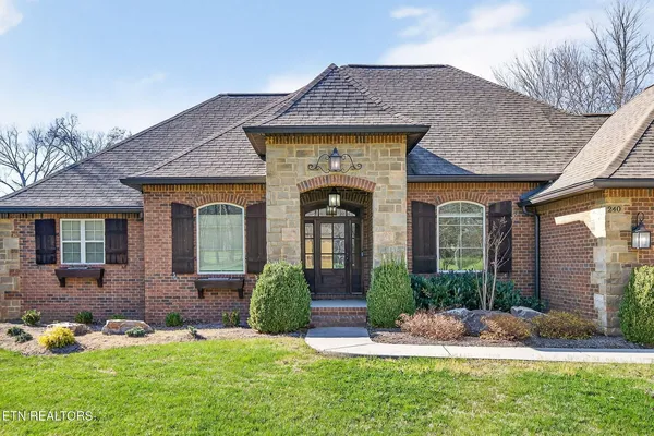 Property Slideshow image 3 of 53 | 240 forest hill dr, Crossville, TN, 38558