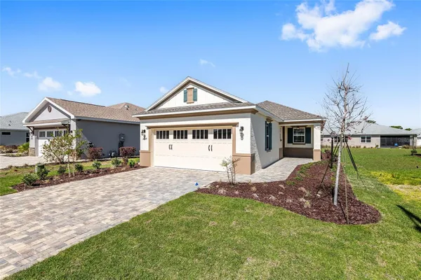 Property Slideshow image 3 of 48 | 10577 sw 98th pl, Ocala, FL, 34481