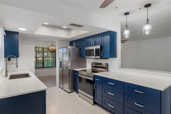 Property Slideshow image 2 of 76 | 2129 point o woods ct, Spring Hill, FL, 34606