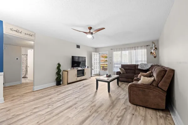 Property Slideshow image 3 of 25 | 2416 world parkway blvd 26, Clearwater, FL, 33763