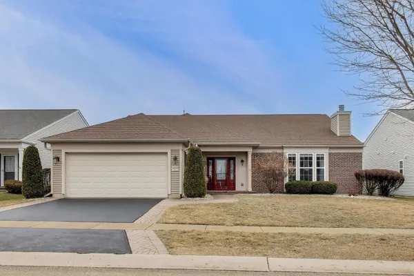Property Slideshow image 2 of 2 | 11879 chatfield xing, Huntley, IL, 60142