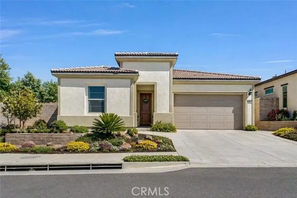 Property Slideshow image 2 of 51 | 11826 arch hl, Corona, CA, 92883