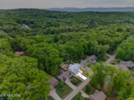 Property Slideshow image 2 of 39 | 113 highgate dr, Crossville, TN, 38558