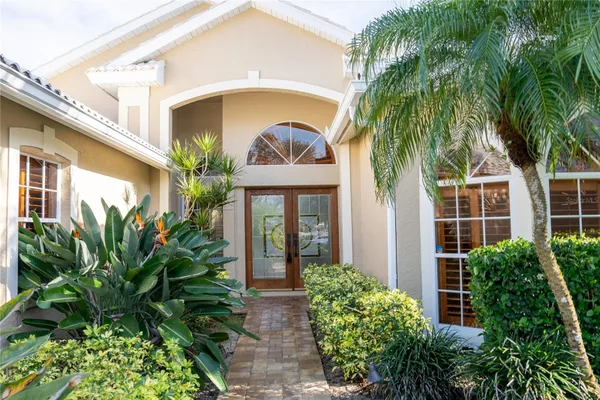 Property Slideshow image 3 of 37 | 326 saint george ct 14, Venice, FL, 34293