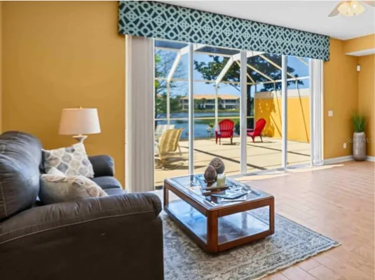 Property Slideshow image 3 of 23 | 1430 burgos dr, Sarasota, FL, 34238