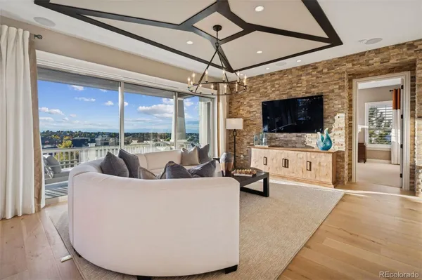 Property Slideshow image 2 of 48 | 8363 s winnipeg ct, Aurora, CO, 80016