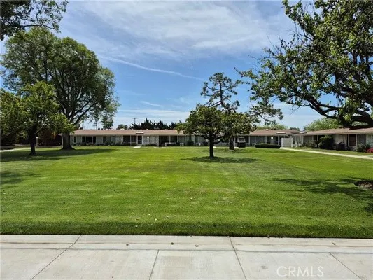 Property Slideshow image 3 of 31 | 13701 annandale dr 16z dr 16z, Seal Beach, CA, 90740