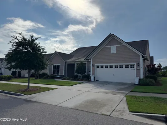 Property Slideshow image 2 of 62 | 3421 laughing gull ter, Wilmington, NC, 28412
