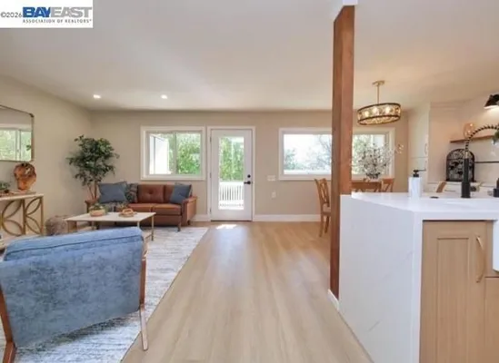 Property Slideshow image 3 of 22 | 1732 oakmont dr 8, Walnut Creek, CA, 94595