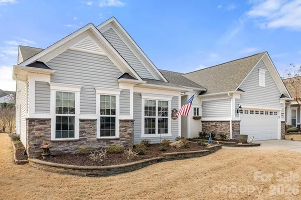 Property Slideshow image 3 of 38 | 9021 badlands ct, Fort Mill, SC, 29707
