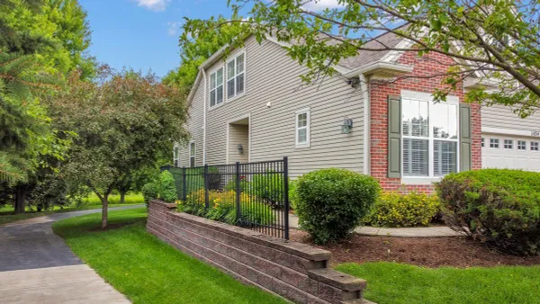 Property Slideshow image 2 of 45 | 1454 sedona ave, Aurora, IL, 60504